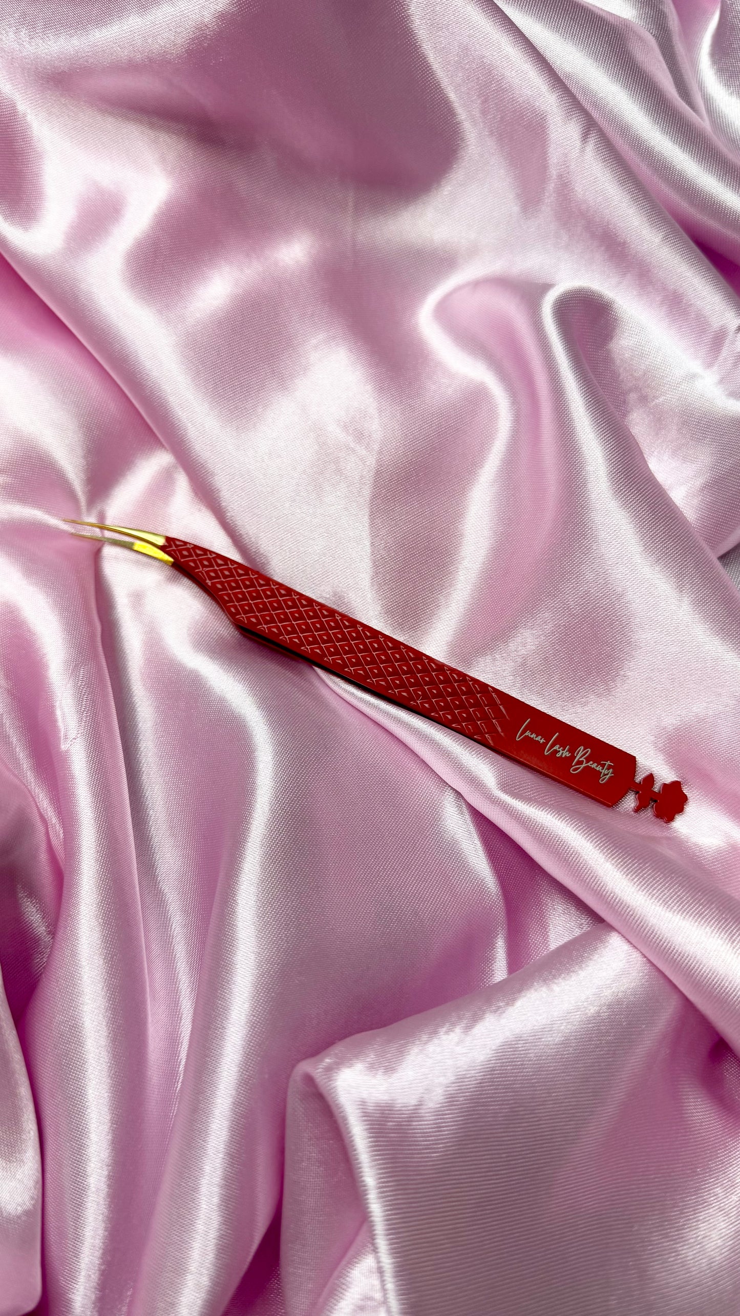 Rose Petal Fiber Tip Isolation Slant / F Shaped Tweezer